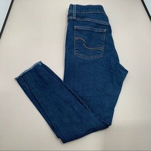 Signature Levis heritage high rise skinny jeans Women’s Size 6 Distressed